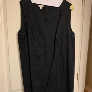 Sleeveless linen dress